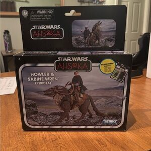 Star Wars Ahsoka figurine